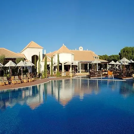 Olhos De Agua Sleeps 4 Olhos de Agua (Albufeira)
