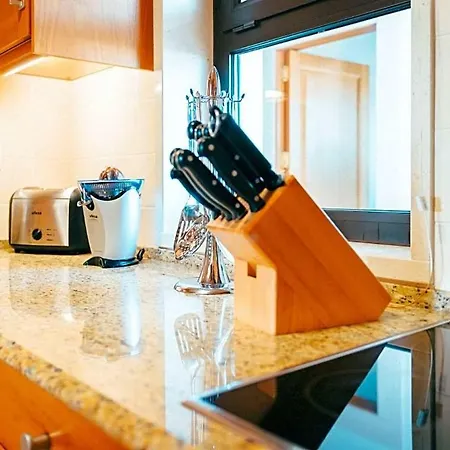 Olhos De Agua Sleeps 4 Apartment *